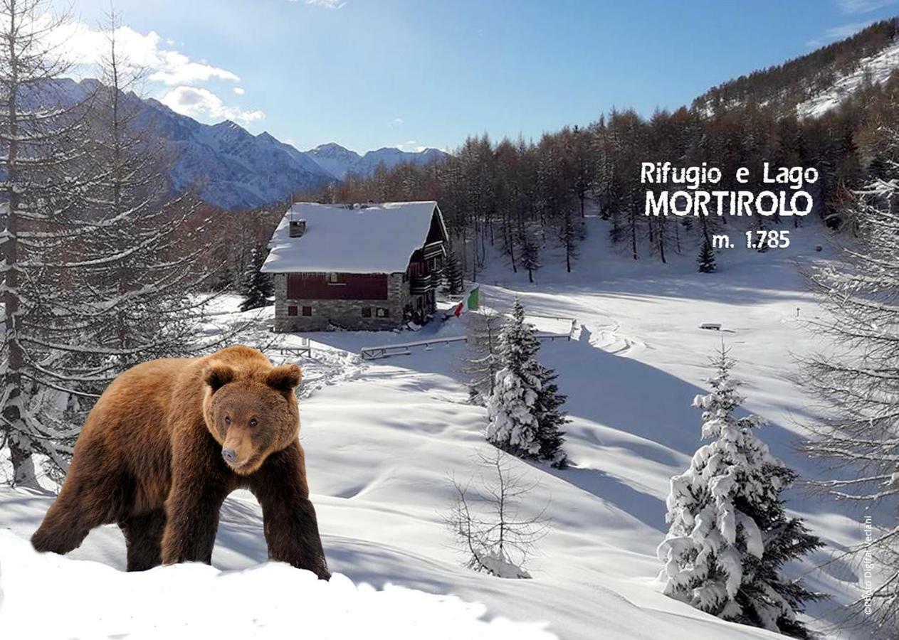 Rifugio Al Lago Del Mortirolo In Inverno Raggiungibile Solo A Piedi Villa Monno Luaran gambar